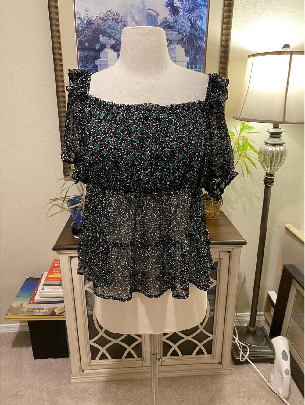 Mi Ami Sheer Black Floral Ruffle Sleeve Blouse Size XL